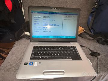 Toshiba Satellite L450D-113 grigio completo