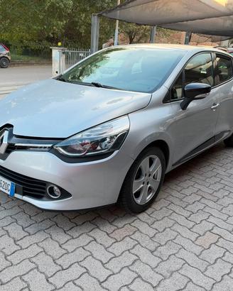 Renault Clio 5 Porte Clio 5p 1.2 Zen (live) 75cv E