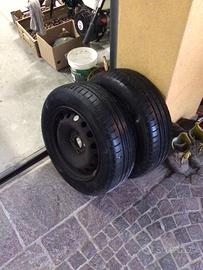 Nº2 pneumatici Vredestein 50€ cada uno