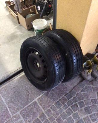 Nº2 pneumatici Vredestein 50€ cada uno