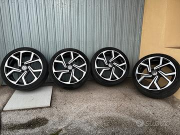 Cerchi in lega VW 18 pollici
