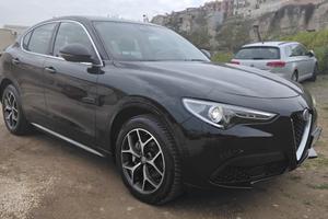 Alfa Romeo Stelvio 2.2 Turbodiesel 190 CV AT8 RWD 