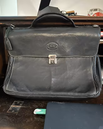 Borsa La Martina