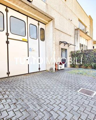 Immobile di 400 m² con 3 locali a Alzano Lombardo