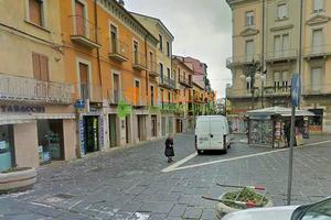 Locale commerciale, Via Ferrari - Campobasso