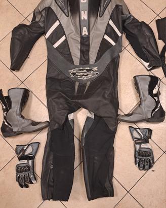 tuta da moto 