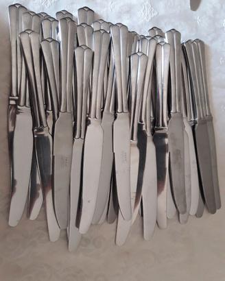 n.100 coltelli in acciaio inossidabile Ikea leggi