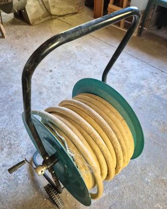 Carrello con gomma