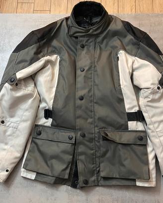 Giubbotto moto con protezioni