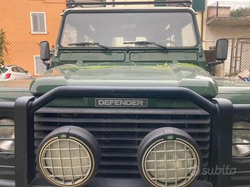 DEFENDER  TD5 1999 km 79.000-89.000