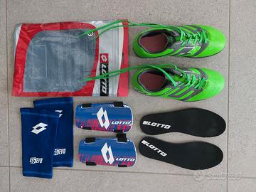 Scarpe da calcio nr. 33 + Parastinchi S / Bambino