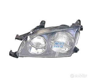 FANALE SINISTRO PER TOYOTA AVENSIS 97-00