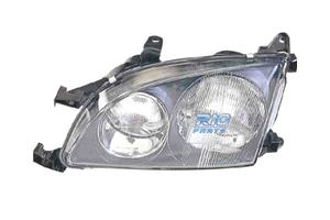 FANALE SINISTRO PER TOYOTA AVENSIS 97-00