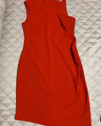 2 vestiti + 3 maglie tg M. prezzo unico per stock