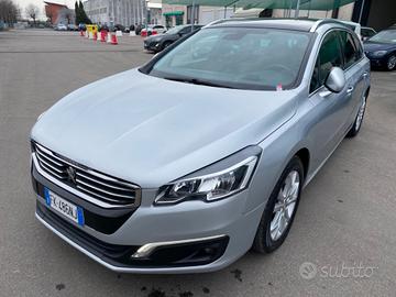 Peugeot 508 SW 1.6 120 EAT6 Allure Tetto Navi Gara