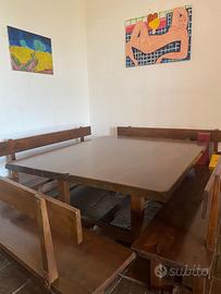 tavolo con panche