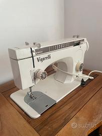 Macchina da cucire Vigorelli mod Pratica mobile