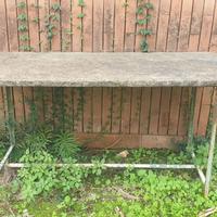 Tavolo da giardino in marmo travertino