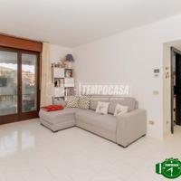 COMODO TRE LOCALI CON DOPPI SERVIZI E BOX