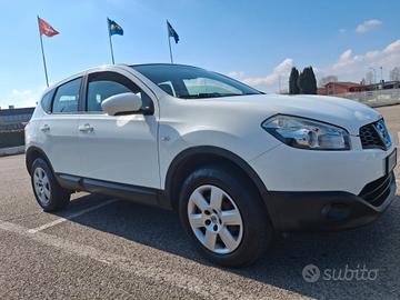 Nissan Qashqai 1.5 dCi Tekna-DIESEL-