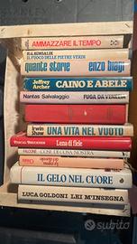 Lotto di 12 libri usati assortiti