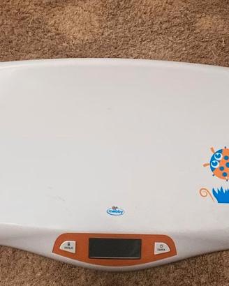 Bilancia digitale per neonati Mebby (0 - 20 kg)