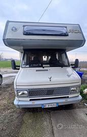 Camper Europa 400