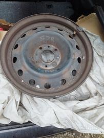 Quattro Cerchi in Ferro R15 interasse 4x108