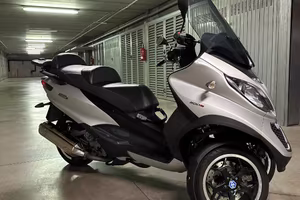 Piaggio Mp3 500 Sport LT grigio
