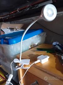 LAMPADA DA TAVOLO  "A PINZA"