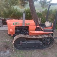trattore cingolato