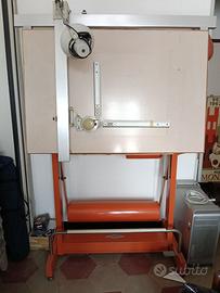 Tecnigrafo Neolt su tavolo Bieffe Junior
