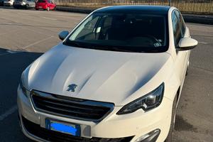 Peugeout 308 II 1.6 BlueHdi GT Line - 39000 km!!