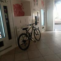 scoot  scale 30 in carbon revisionata freni nuovi 