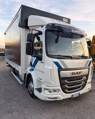 DAF LF 170 FA 7,5 t centinato con sponda 2019