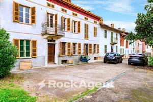 CASA CON GIARDINO PRIVATO