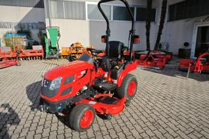 TRATTORE KIOTI CS2510H + RASAERBA