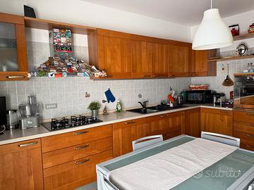 Cucina Zaccariotto in ciliegio
