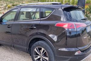 Toyota RAV4 2.0 D-4D Active 2016 – Unico proprieta