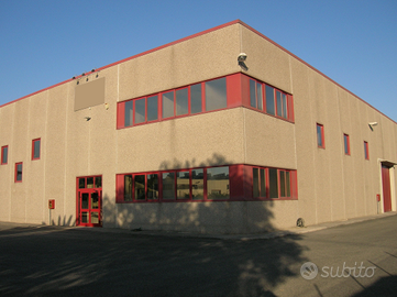 Capannone industriale in zona strategica