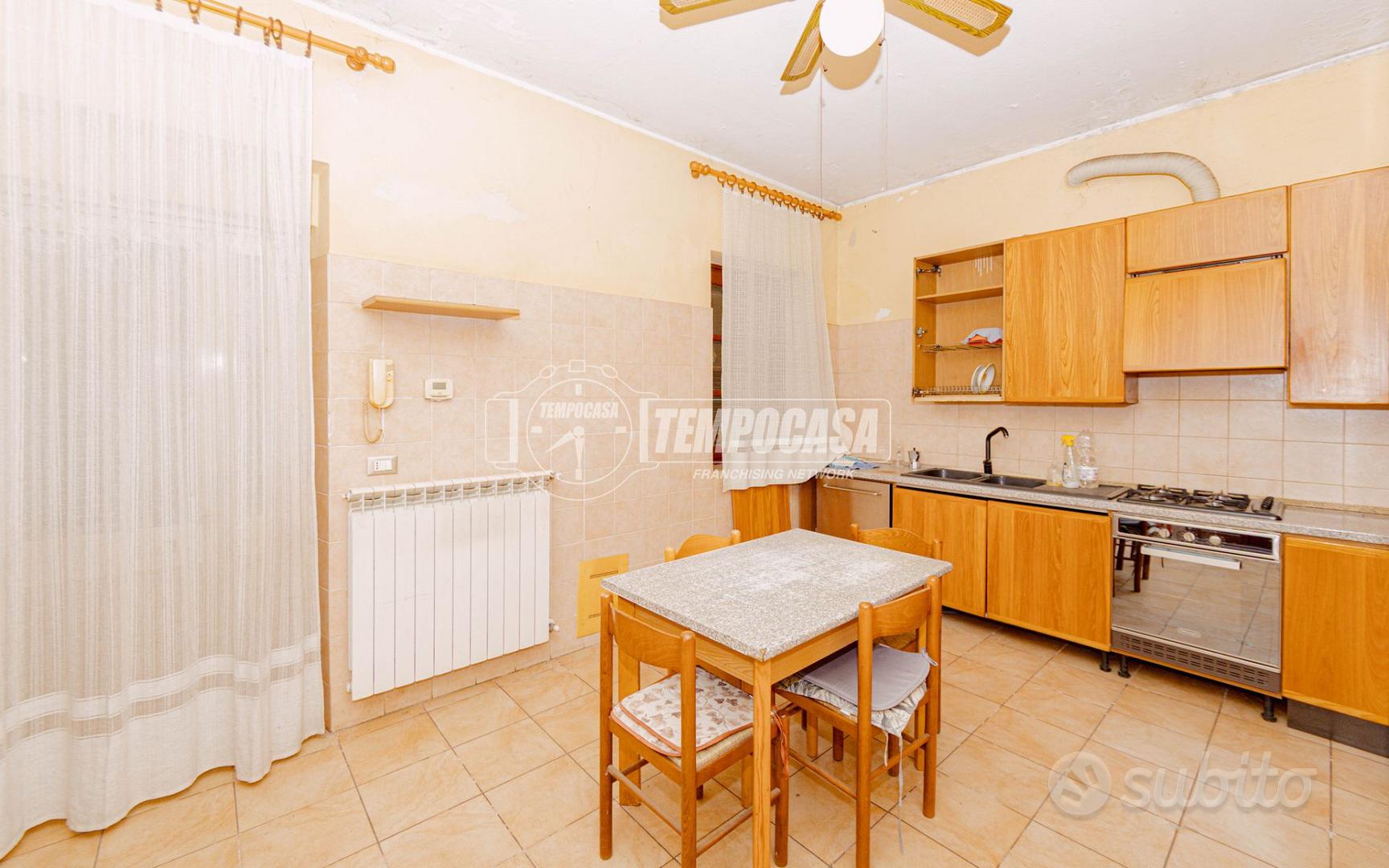 Casa – Mortara, Medaglia - Vista 5