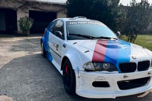 Bmw e 46 v8