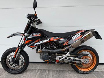 KTM 690 SMC motard