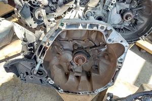 Cambio RENAULT NEW CLIO 1461cc TDCI del 2007