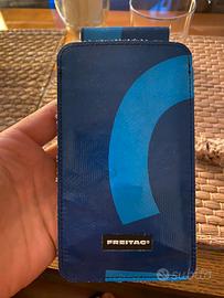Cover iphone 11 Freitag Robin F337