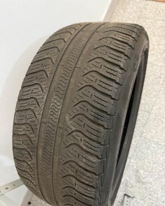 Pneumatico PIRELLI 225/45/17 4 stagioni