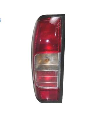 FANALINO POSTERIORE SINISTRO PER NISSAN NAVARA PIC