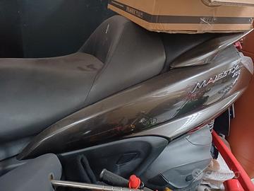 ricambi majestic 400