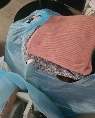 Rega lo  busta di biancheria e abbigliamento 