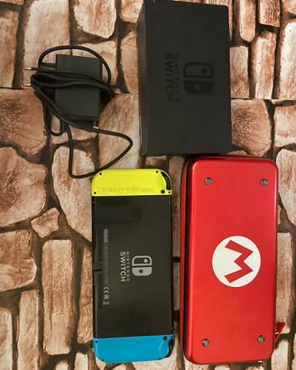 Nintendo Switch +Dock +Alimentatore+ custodia
